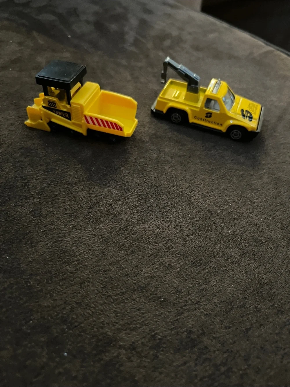 Assorted Kids Toy Vehicle Pack - Multi-Color Rescue & Construction Vehicles